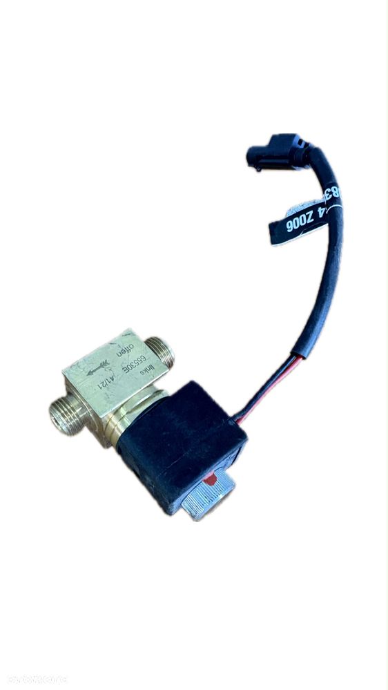 Zawór klimatyzacji postowej Mercedes Actors MP4 A9608300184 - 2