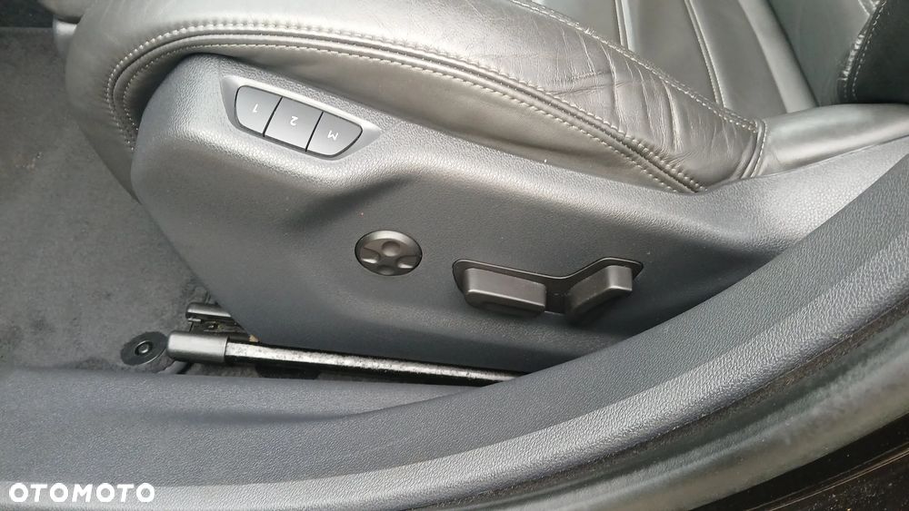 Peugeot 508 1.6 T Business Line - 24