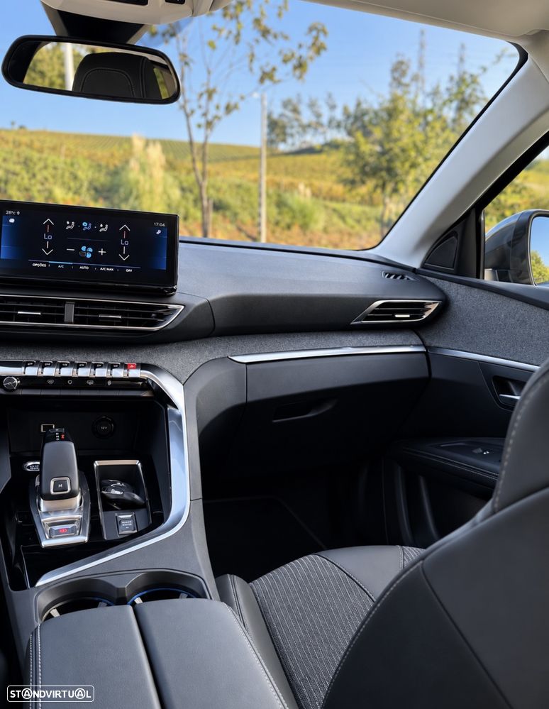 Peugeot 3008 PureTech 130 Stop & Start GPF EAT8 Allure - 13