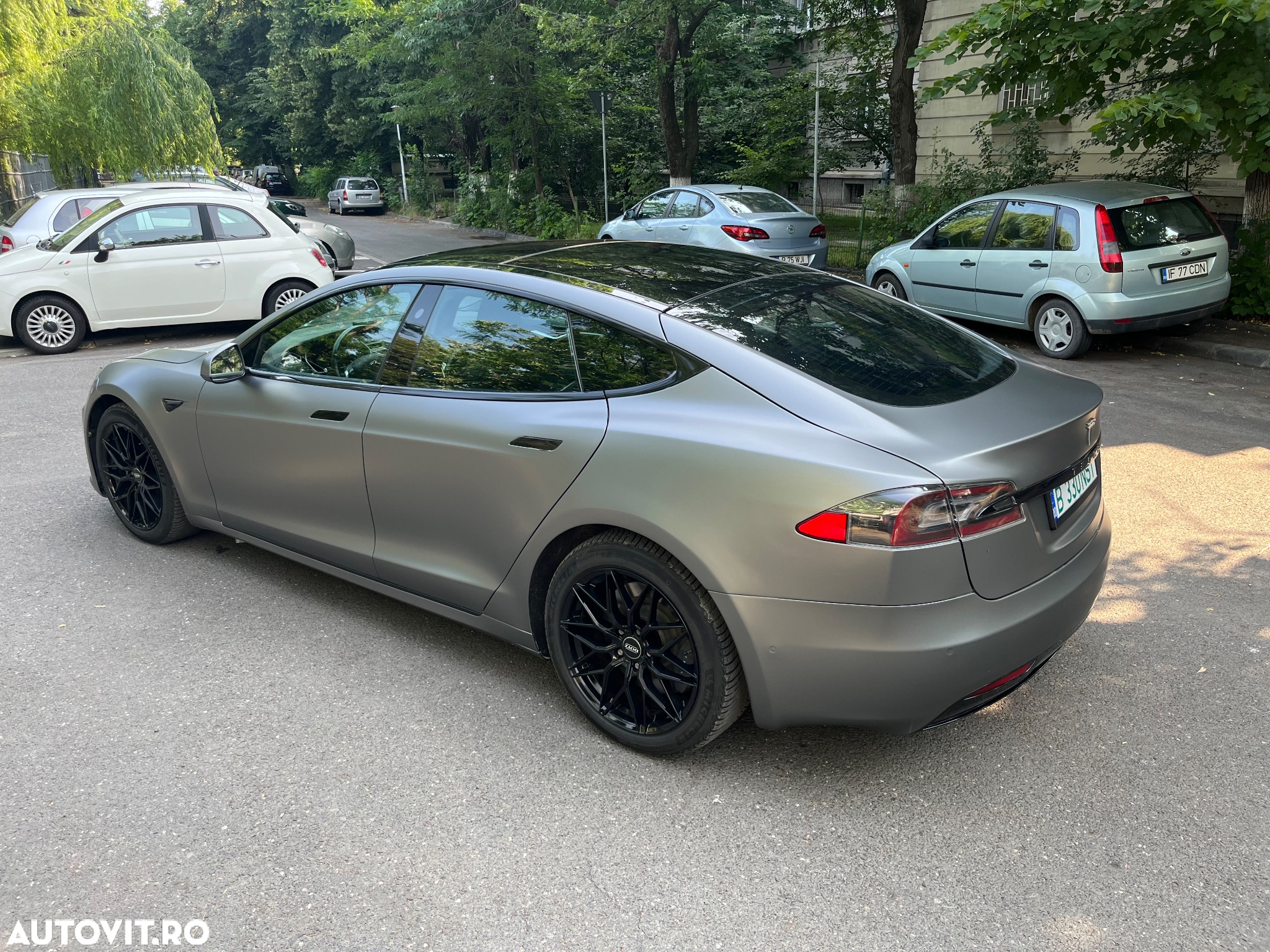 Tesla Model S Performance - 14