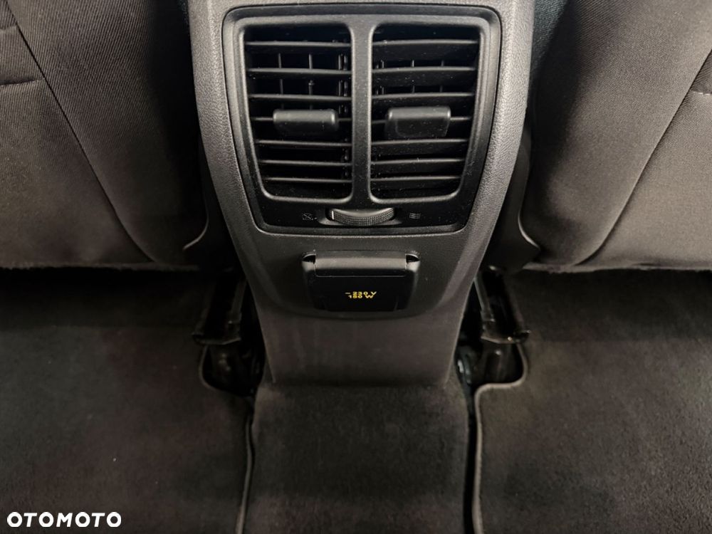 Ford C-MAX - 36