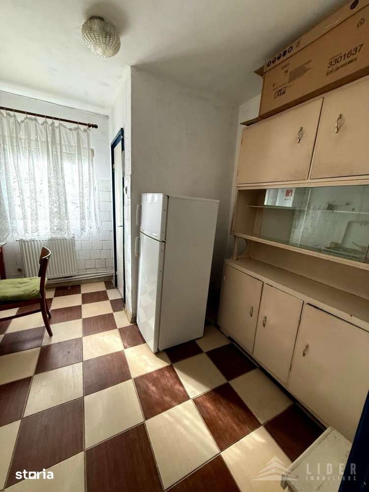 Apartament 2 camere decomandat Grigorescu zona Plaja Grigorescu — fotografia 1