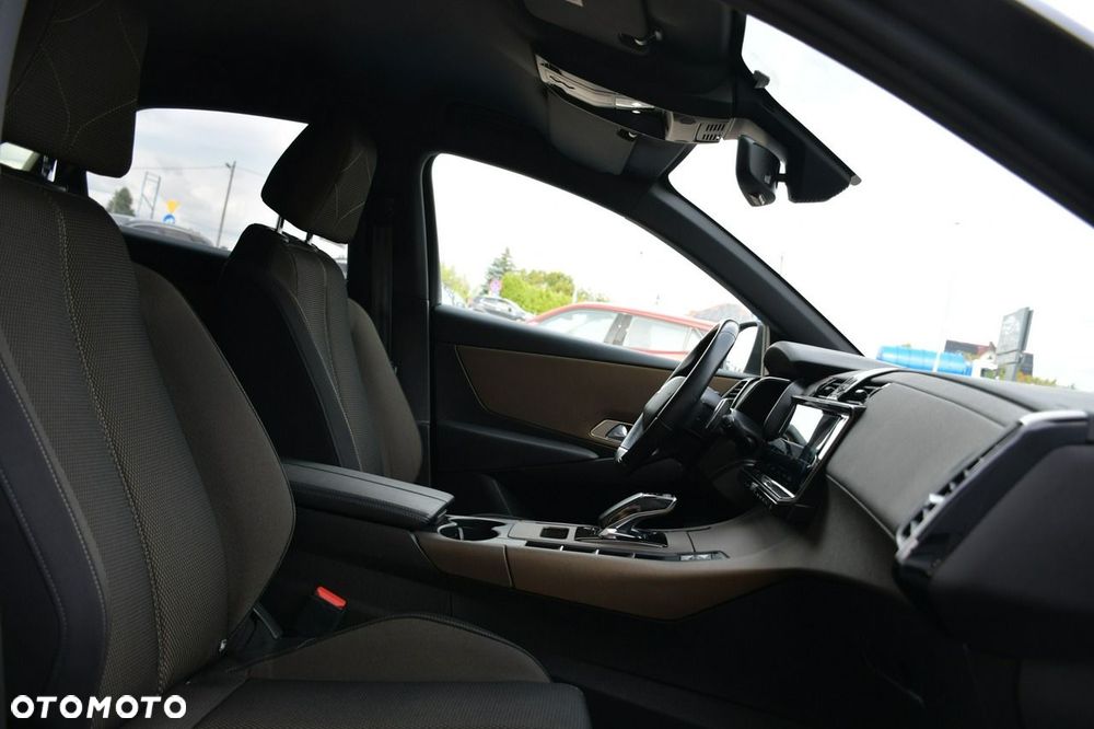 DS Automobiles DS 7 Crossback 1.6 E-Tense Bastille + - 23