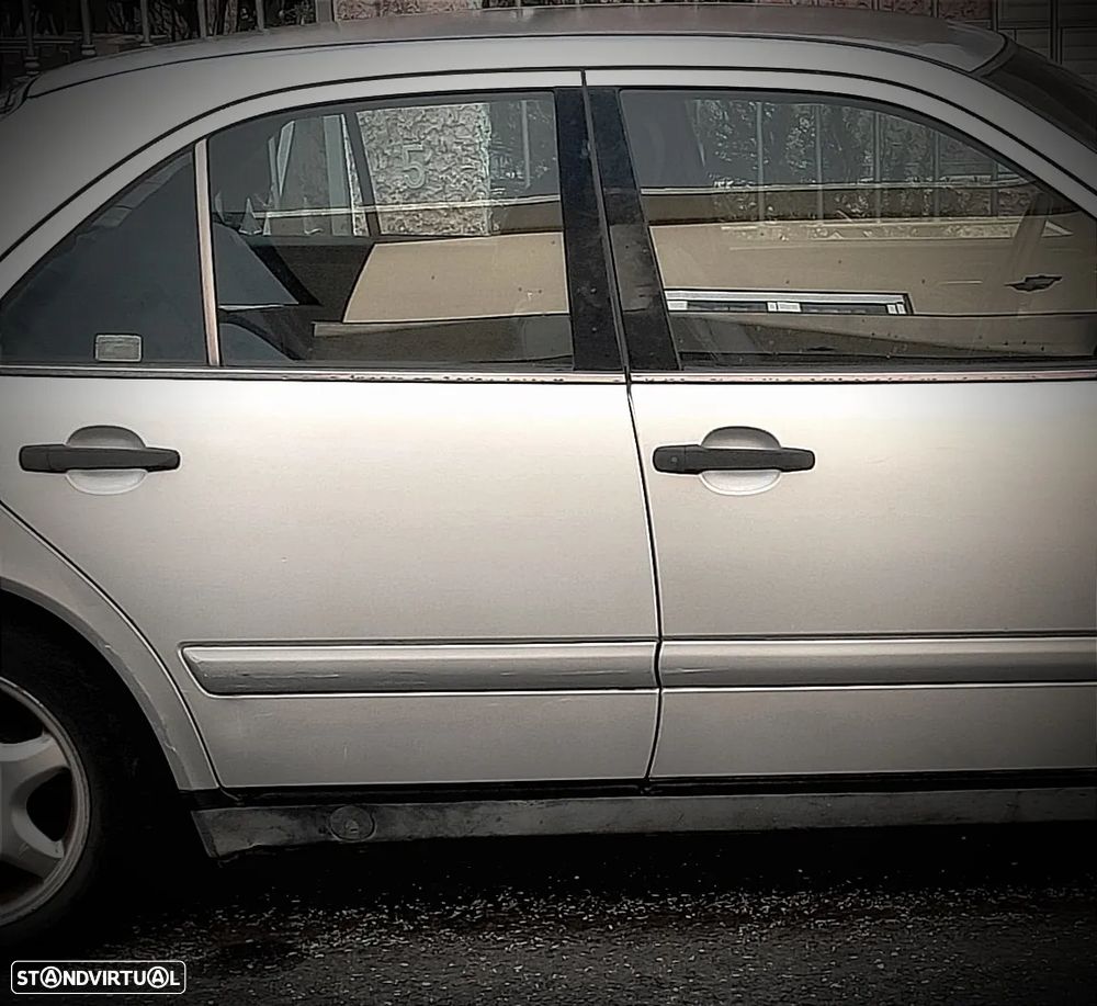 Mercedes-Benz E 290 TD Classic - 3