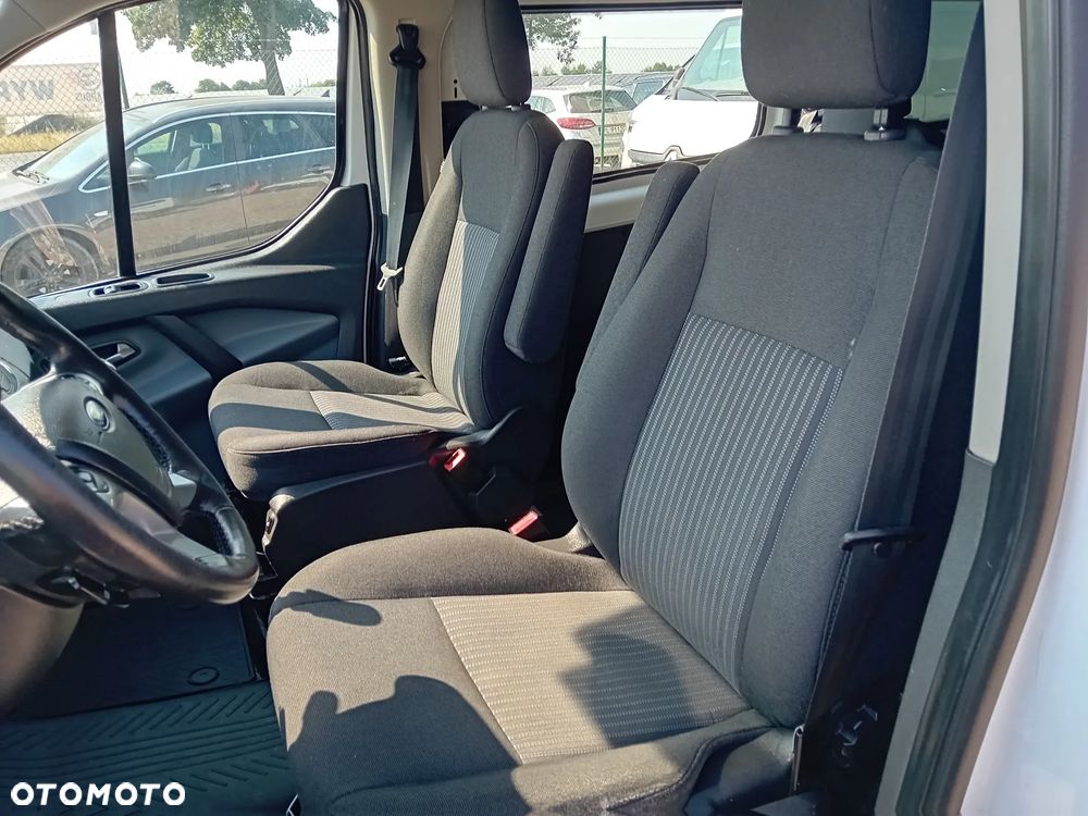 Ford Transit Custom - 18