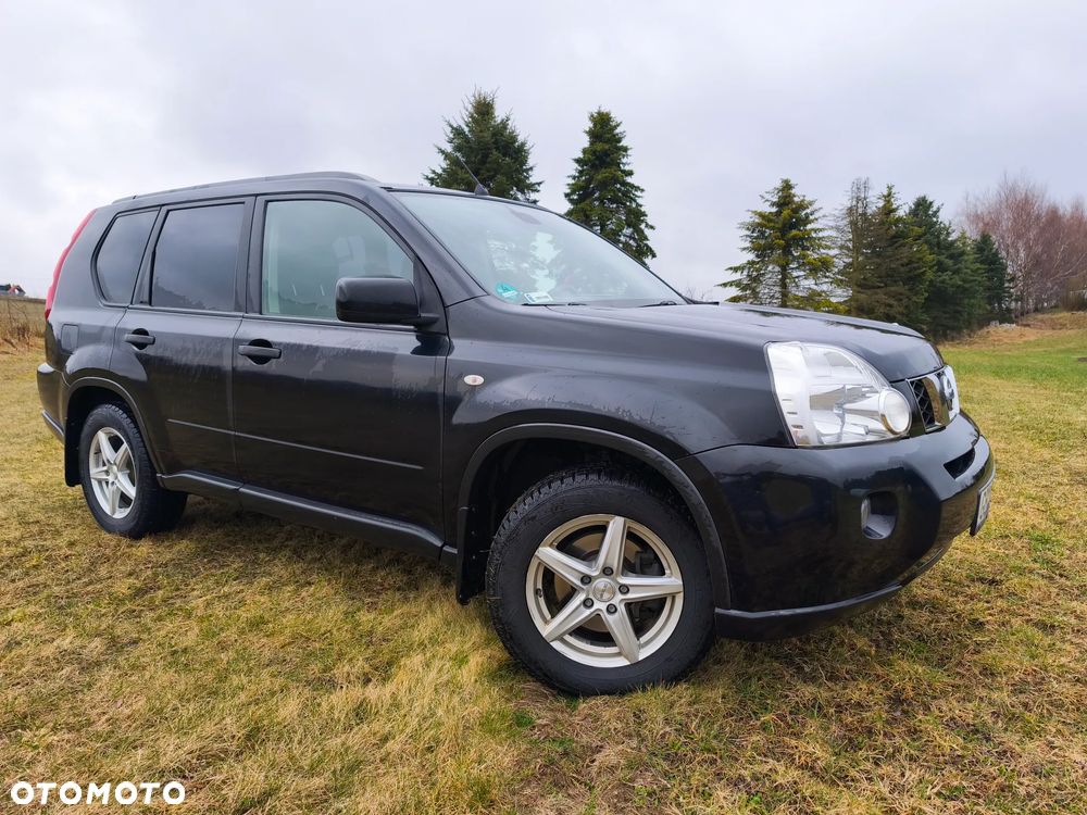 Nissan X-Trail 2.0 dCi LE - 4