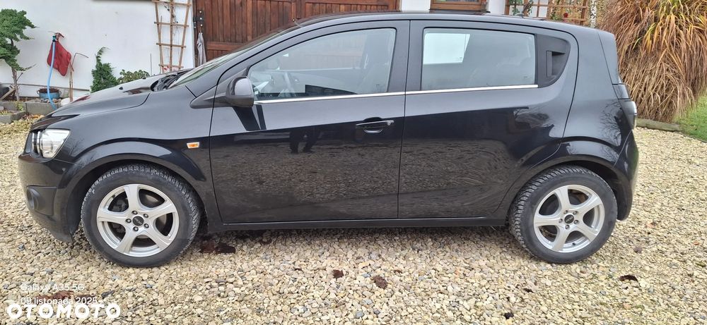 Chevrolet Aveo - 2