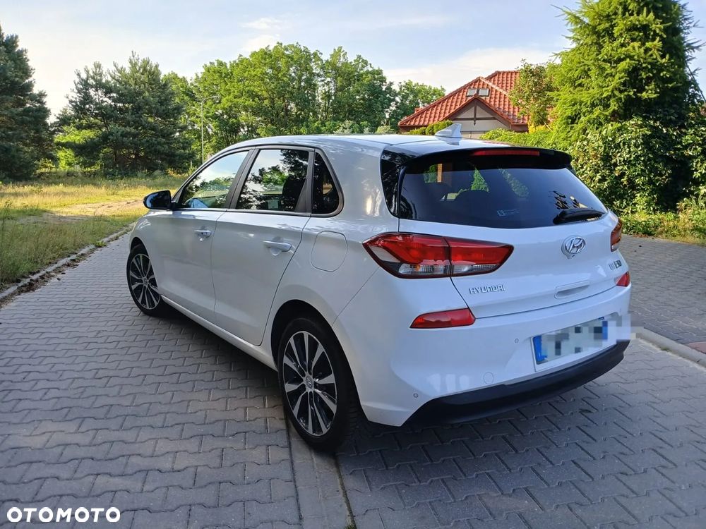 Hyundai i30 1.0 T-GDI Premium - 4