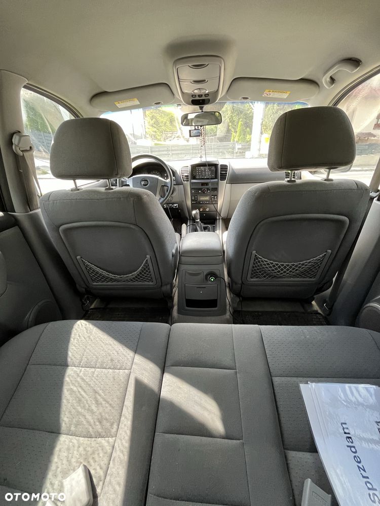 Kia Sorento - 7