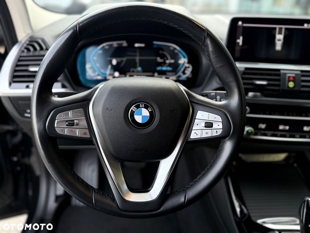 BMW X3 - 24