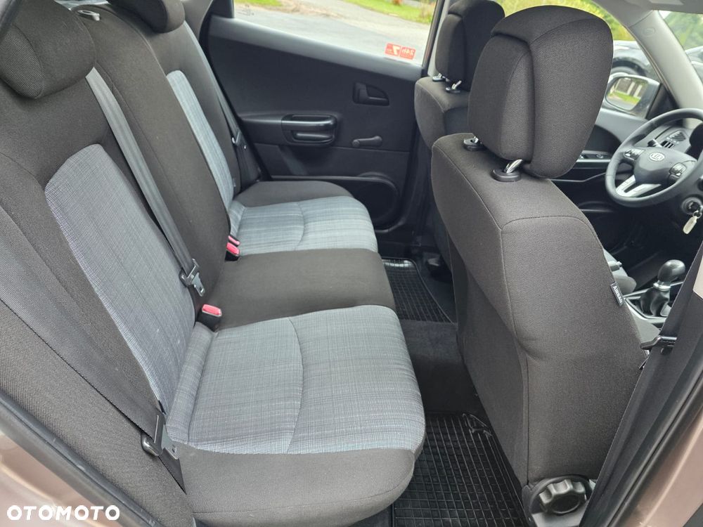 Kia Ceed 1.6 Comfort - 21