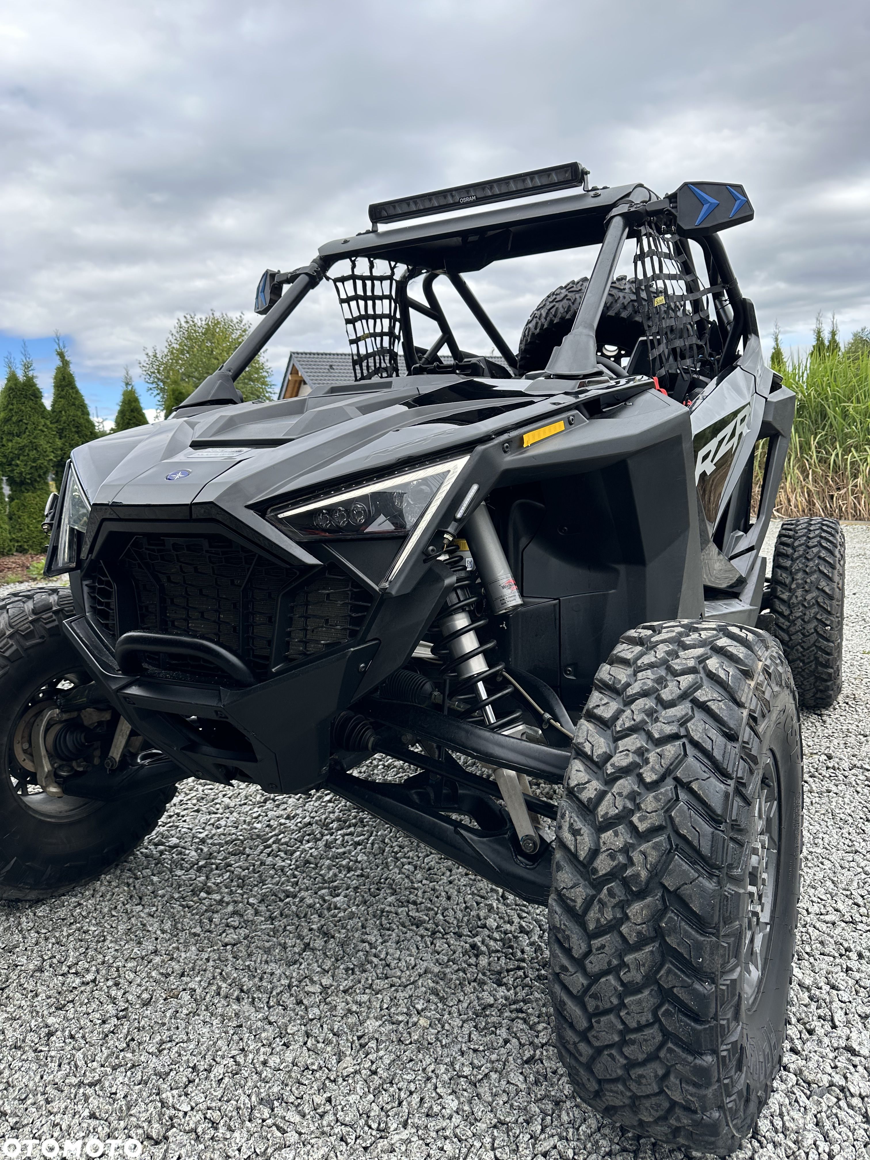 Polaris RZR