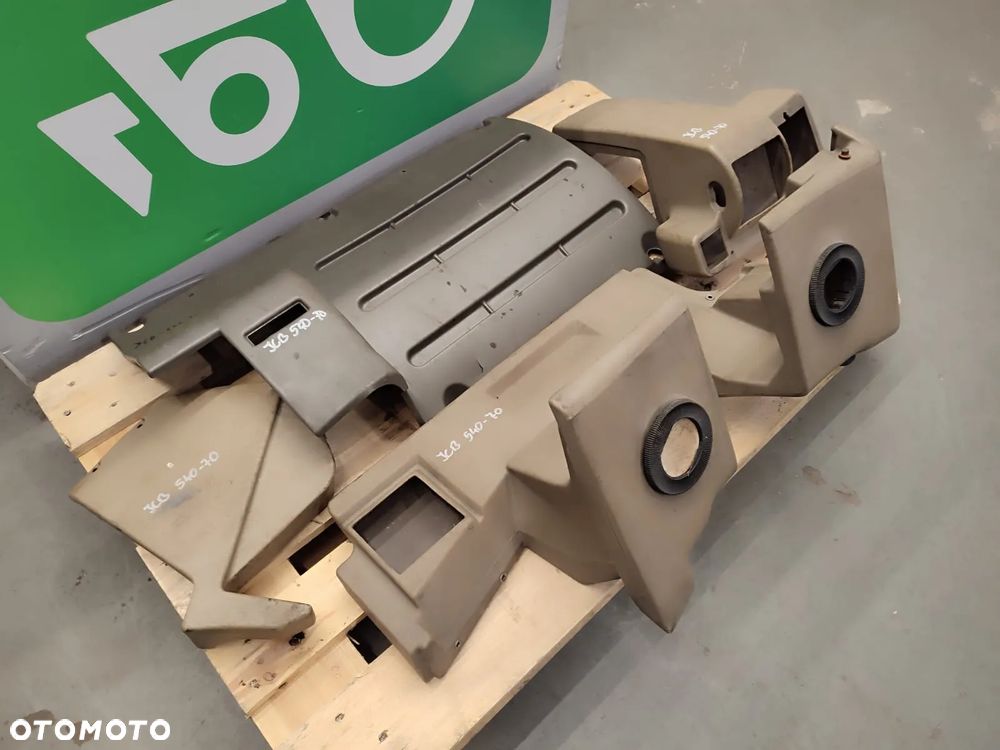 Wyposażenie wnętrza kabiny  JCB 540-70 - 6