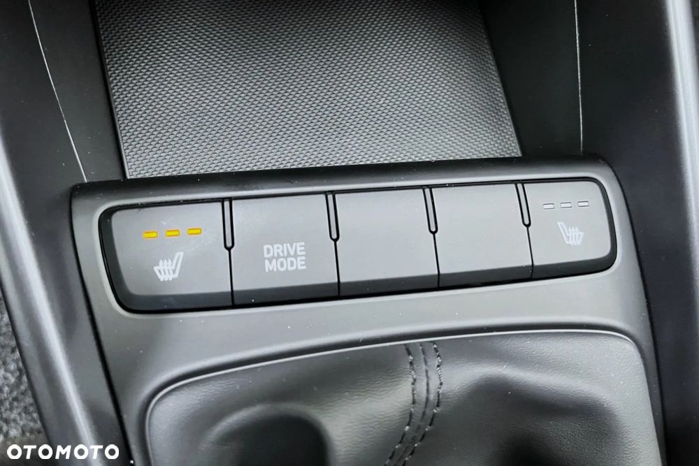 Hyundai i20 1.2 Modern - 17