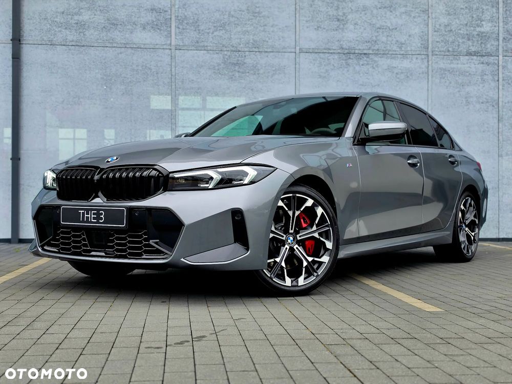 BMW Seria 3 330i xDrive M Sport - 11