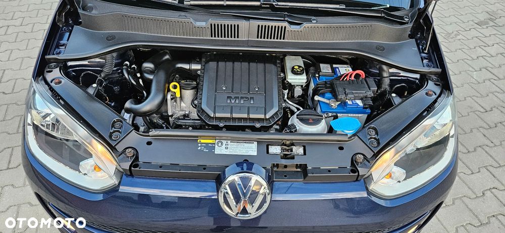 Volkswagen up! BlueMotion Technology move - 24
