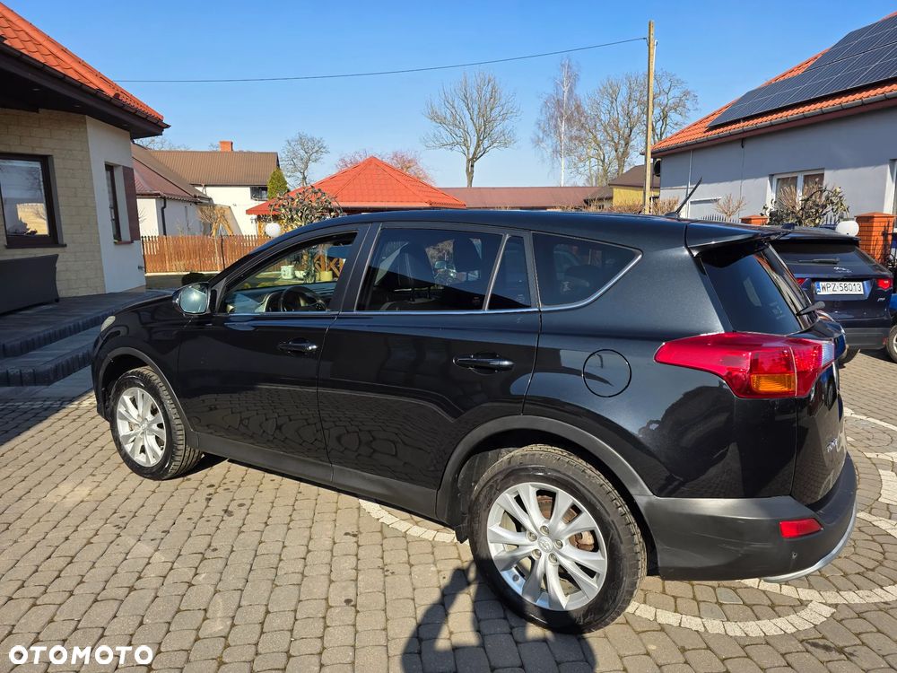 Toyota RAV4 2.2 D-4D Premium - 23