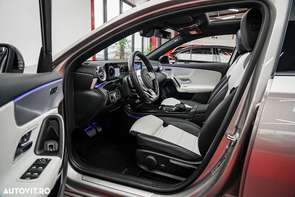 Mercedes-Benz A 250 e 8G-DCT Advanced AMG Line - 4