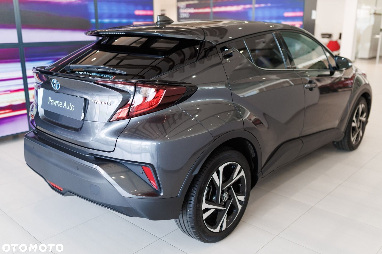 Toyota C-HR - 5
