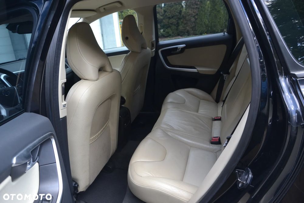 Volvo XC 60 D3 Kinetic - 9