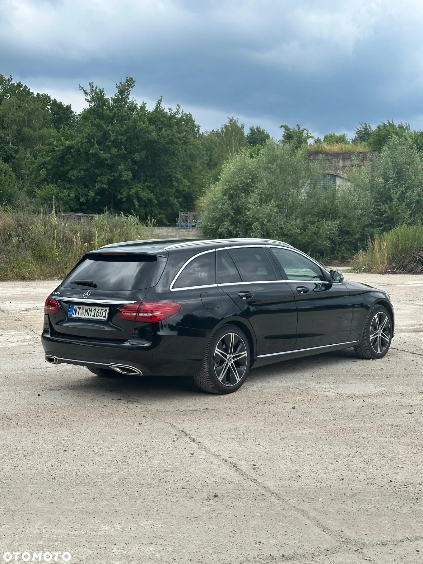 Mercedes-Benz Klasa C 300 e T 9G-TRONIC Avantgarde - 3