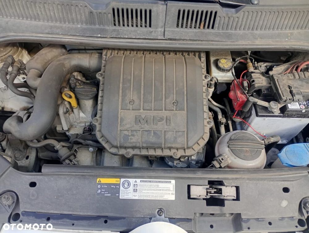 Volkswagen up! cheer - 14