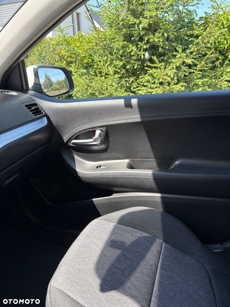 Kia Picanto - 24