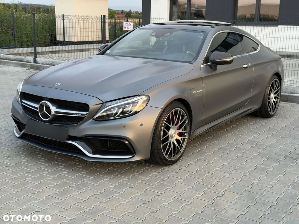 Mercedes-Benz Klasa C AMG 63 S AMG Speedshift 7G-MCT - 34