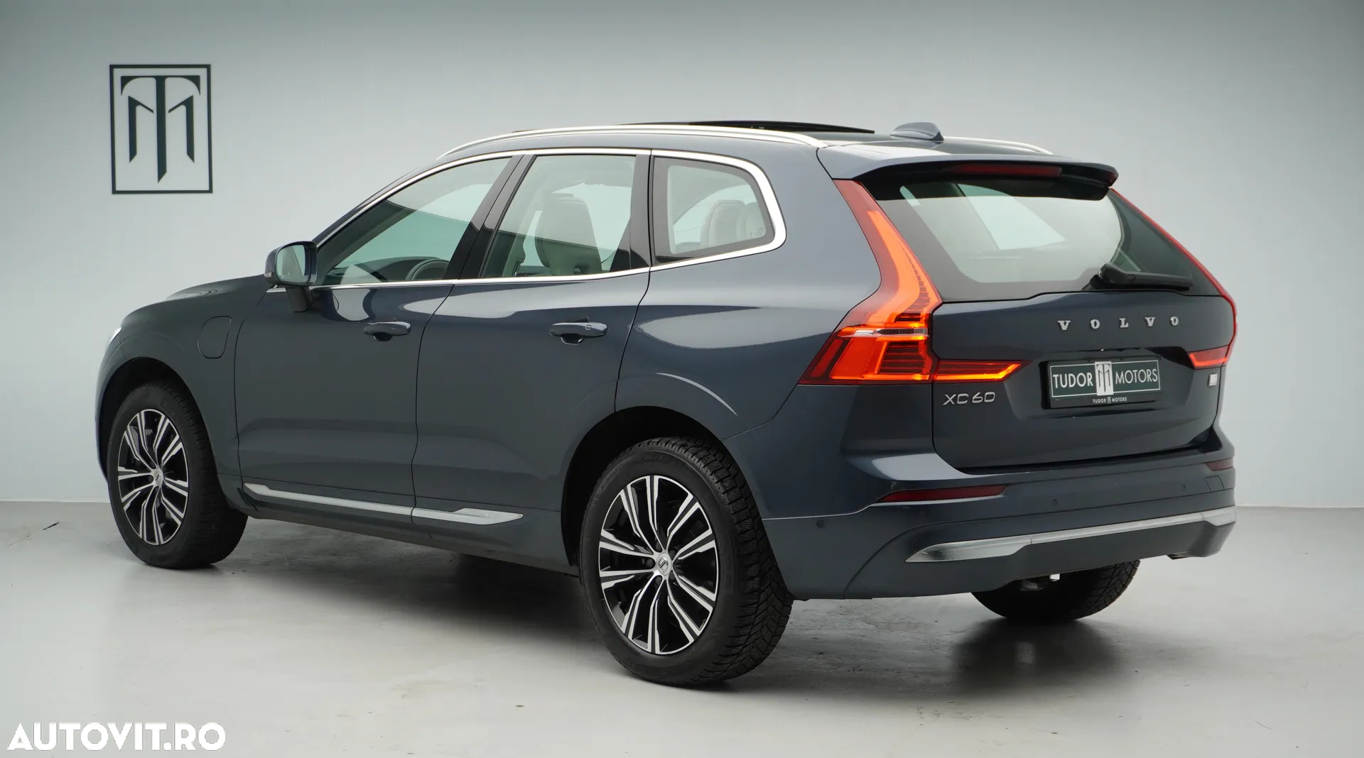 Volvo XC 60 Recharge T8 Twin Engine eAWD Inscription - 4