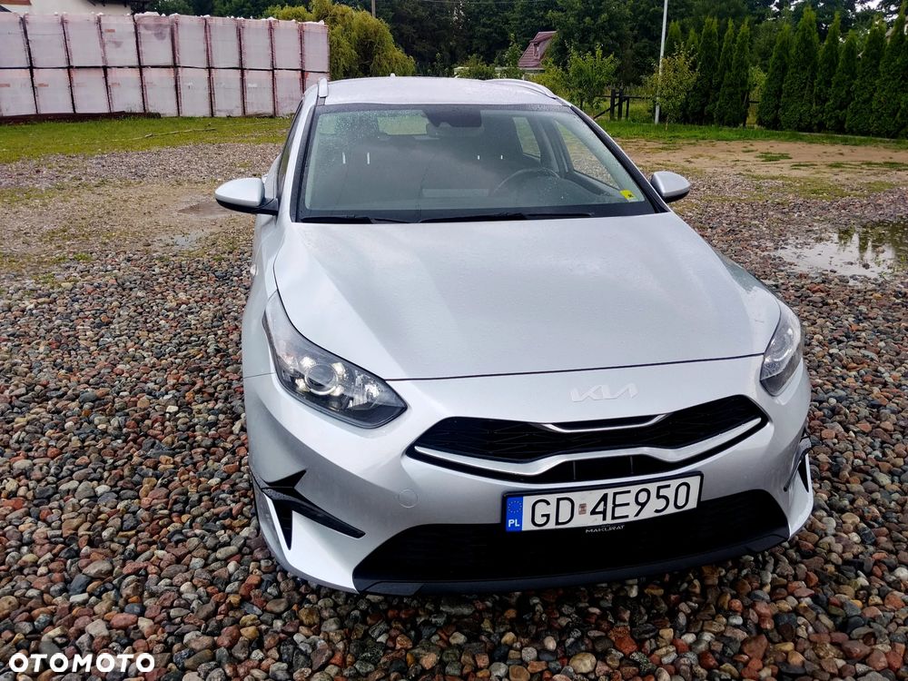 Kia Ceed - 4