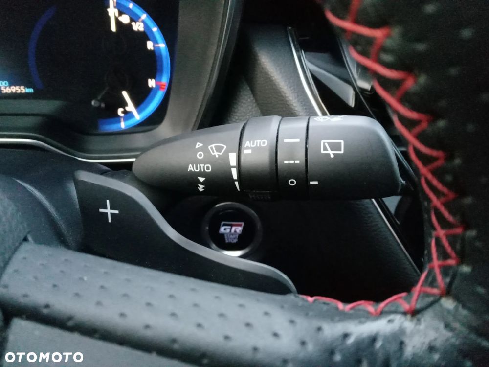 Toyota Corolla 2.0 Hybrid GR Sport - 13