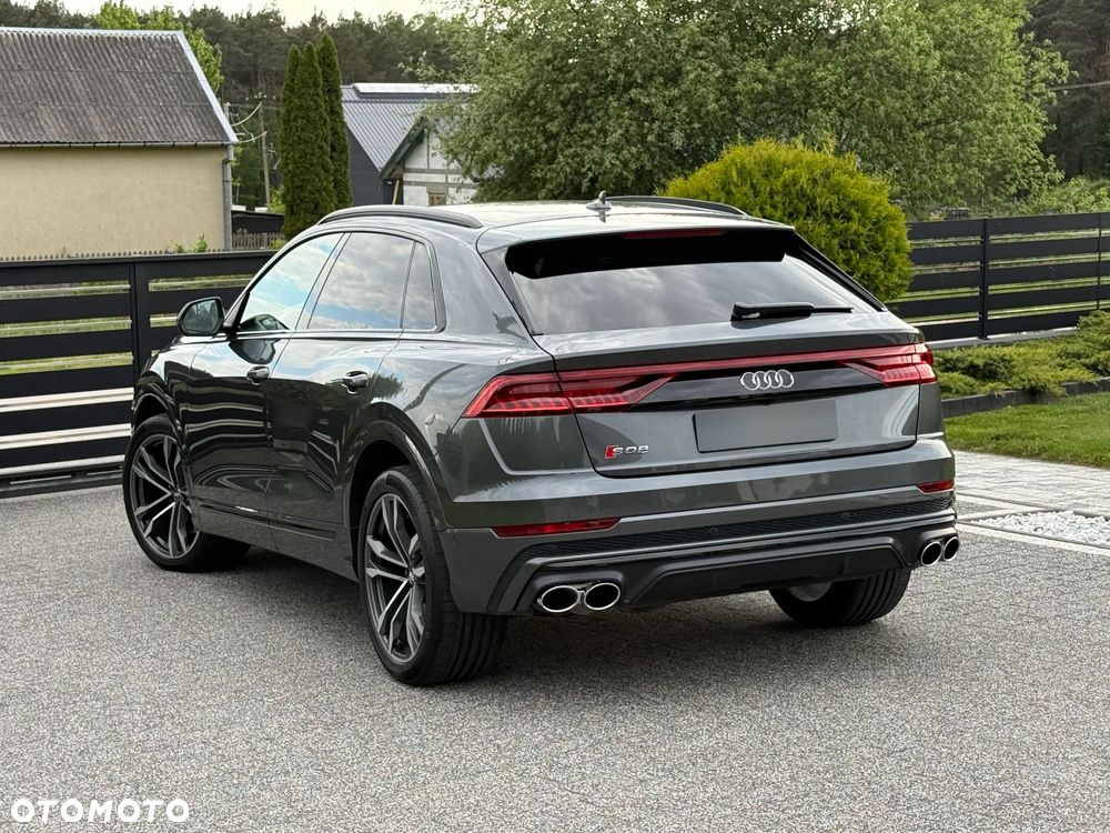 Audi SQ8 - 28