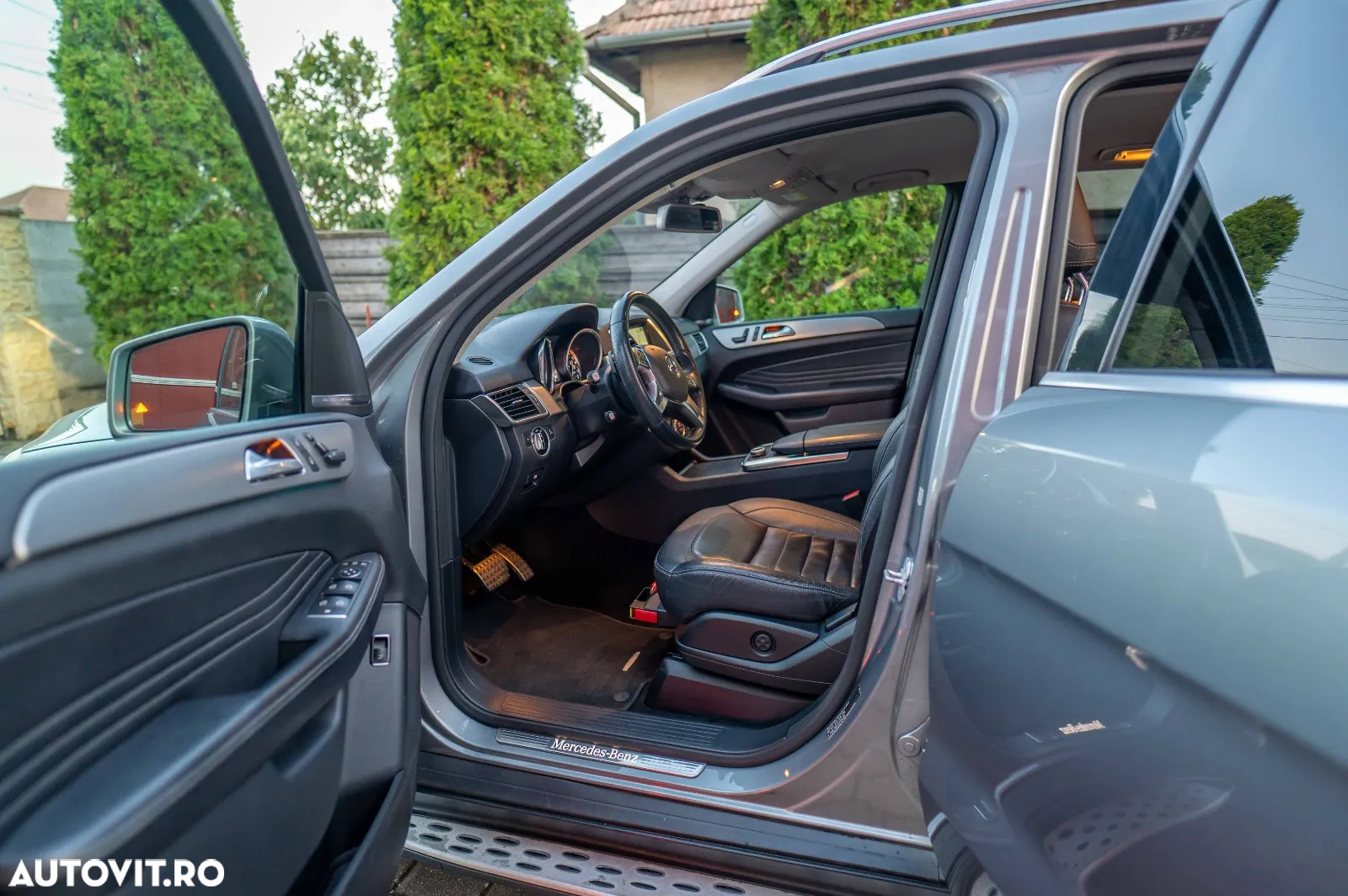 Mercedes-Benz ML 350 BlueTec 4MATIC Aut - 13