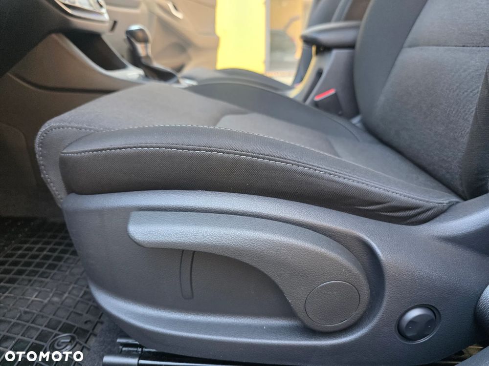 Hyundai i30 1.5 T-GDI 48V Comfort DCT - 27