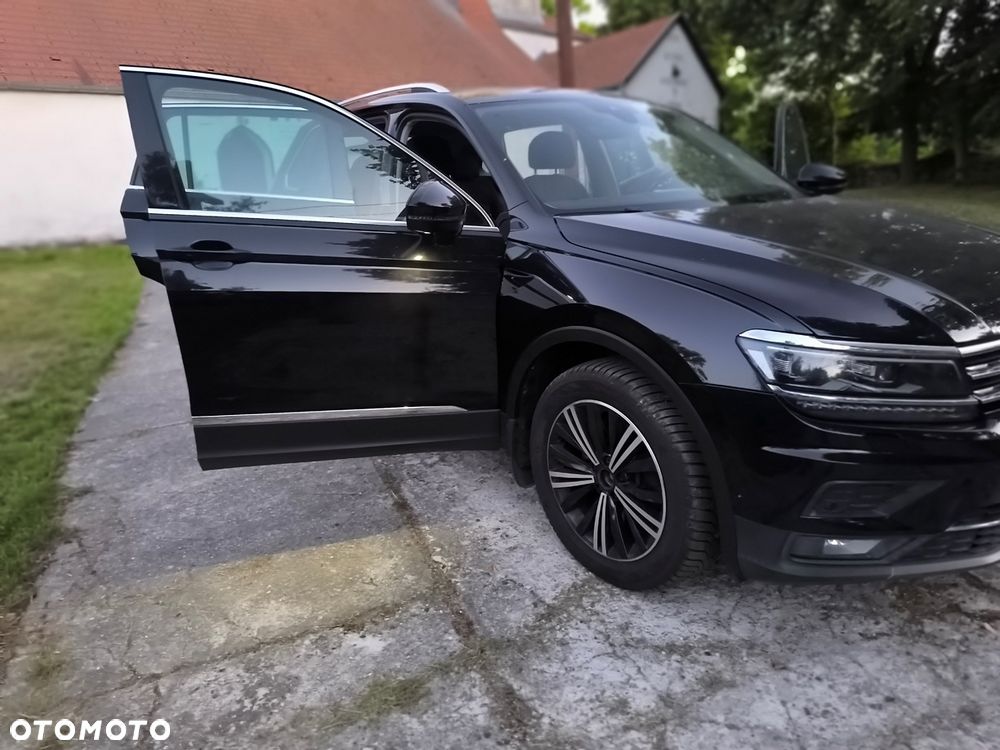Volkswagen Tiguan 2.0 TDI SCR 4MOTION (BlueMotion Techn.) DSG Highline - 39