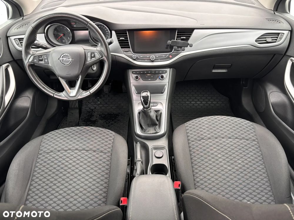 Opel Astra 1.4 T GPF Enjoy - 10