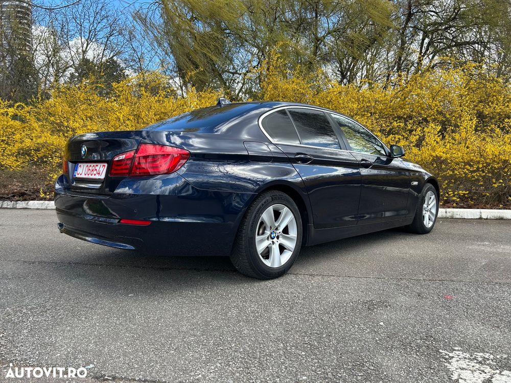 BMW Seria 5 520d Aut. - 12