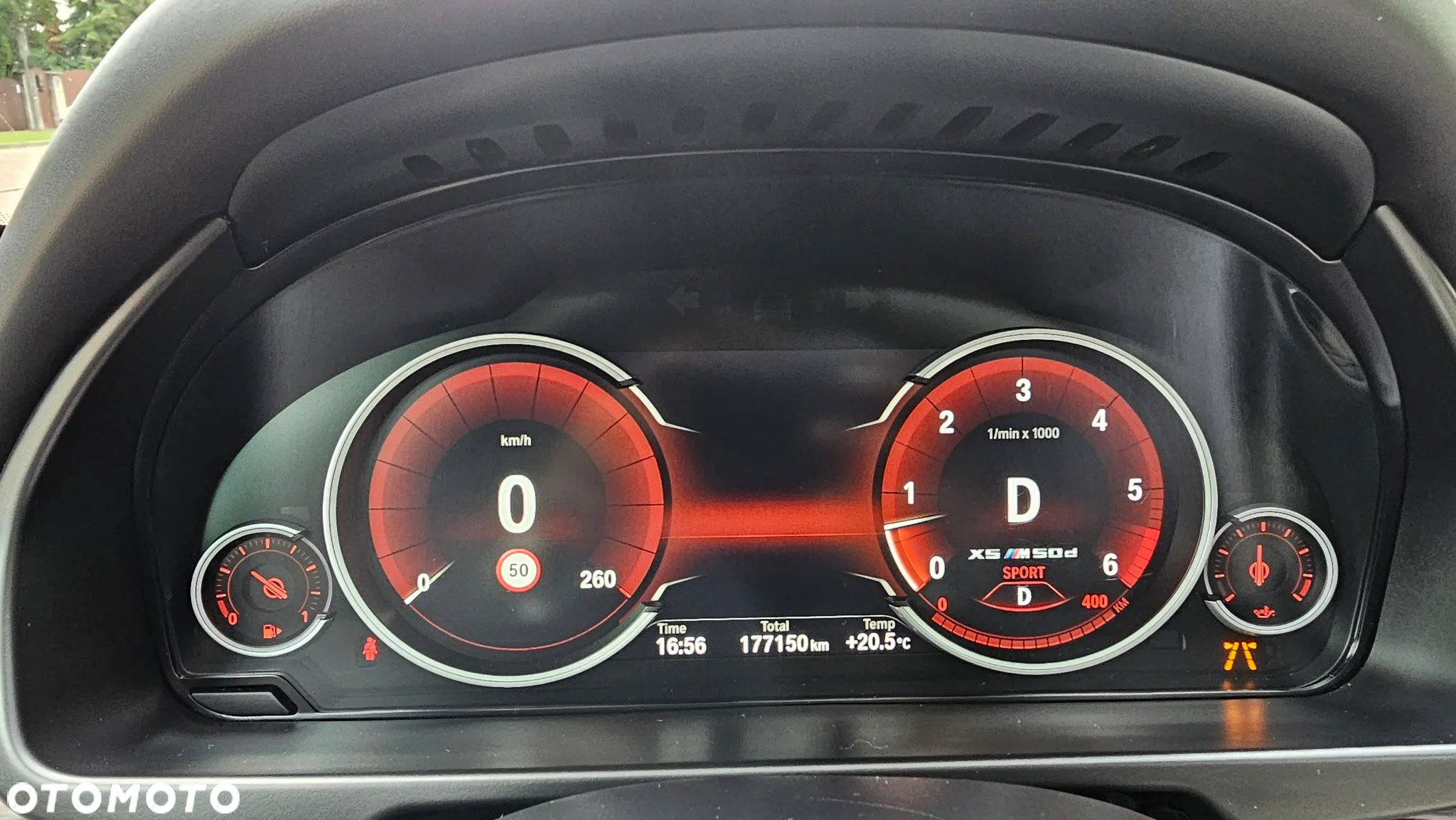BMW X5 M M50d - 17