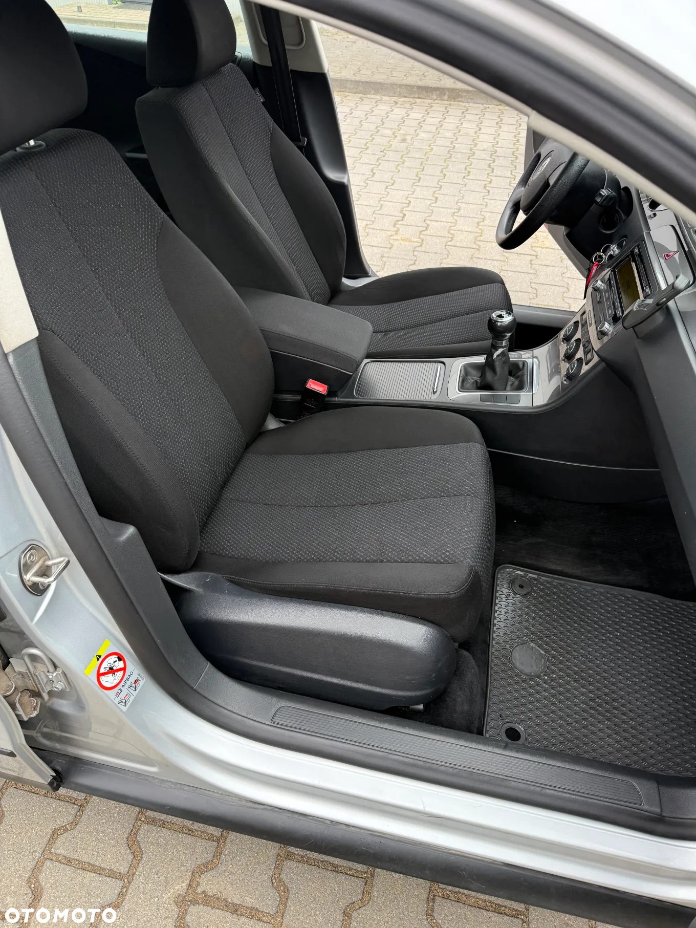 Volkswagen Passat - 22