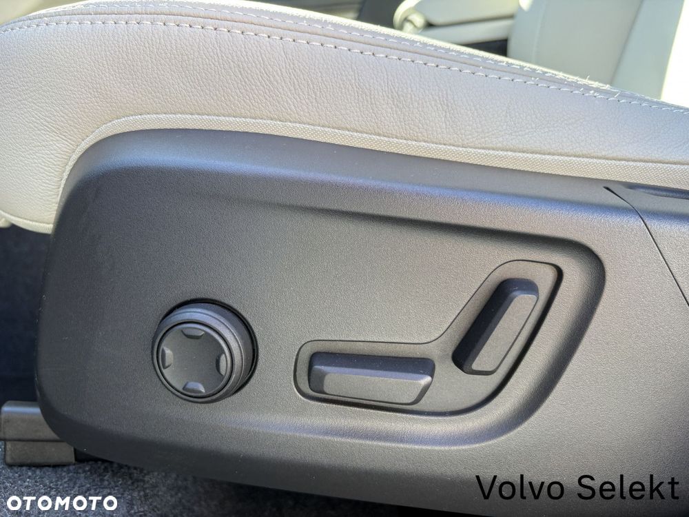 Volvo XC 40 - 11