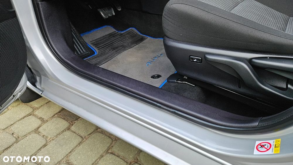 Toyota Auris - 36