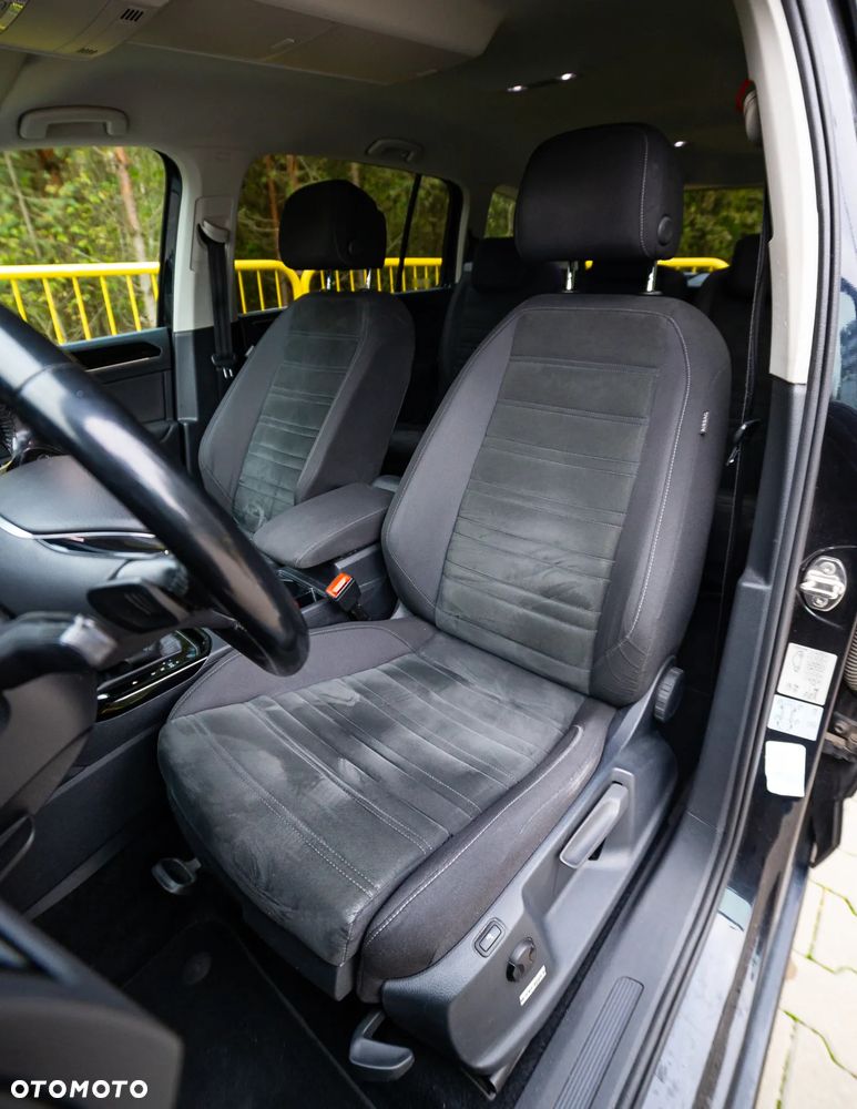 Volkswagen Touran 1.4 TSI BMT Highline DSG - 21