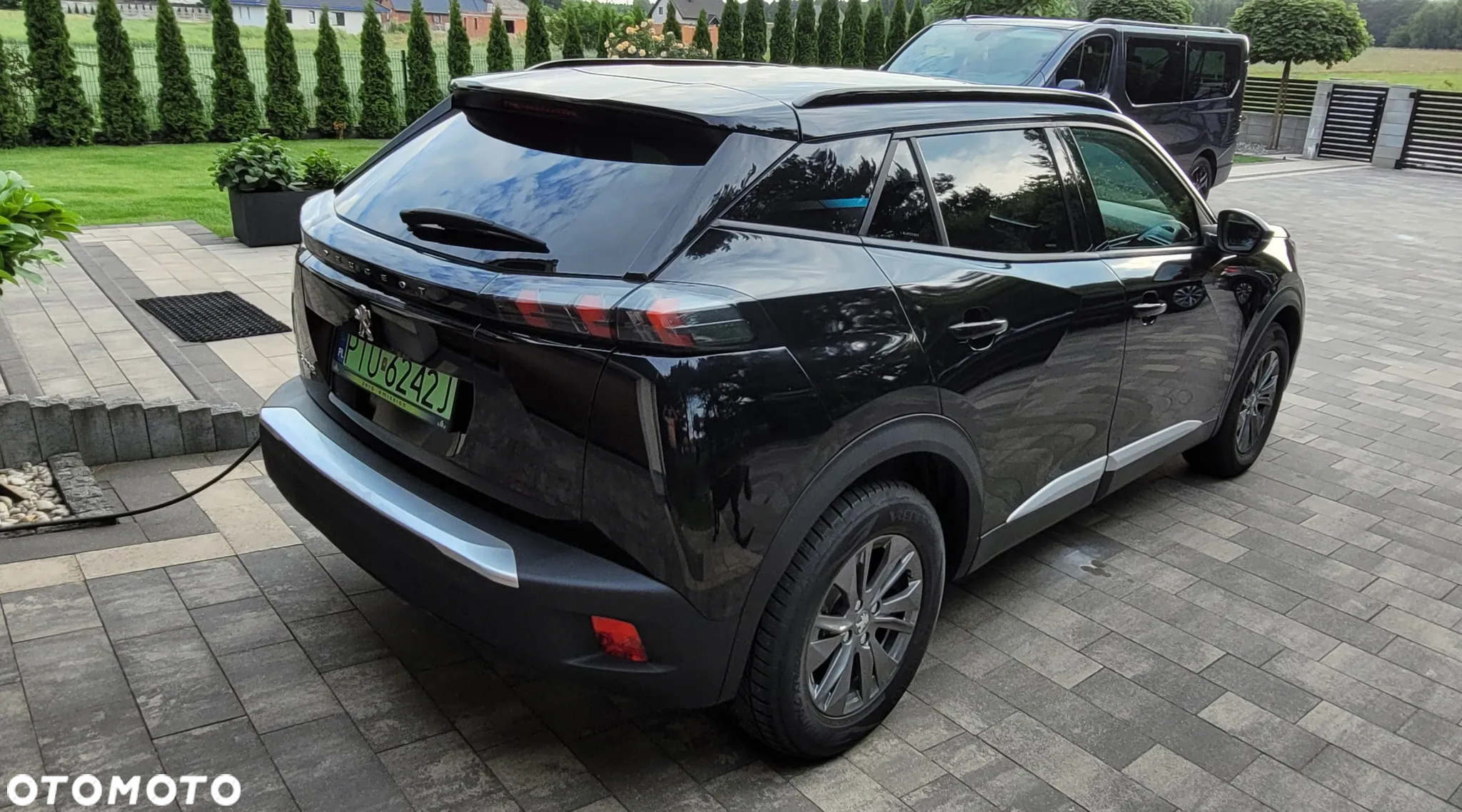 Peugeot 2008 e-2008 50kWh Style - 14