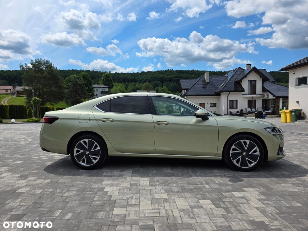 Skoda Superb 2.0 TDI SCR Selection DSG - 4