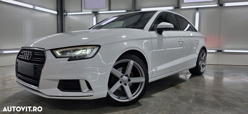 Audi A3 1.6 TDI (clean diesel) S tronic Ambiente - 1