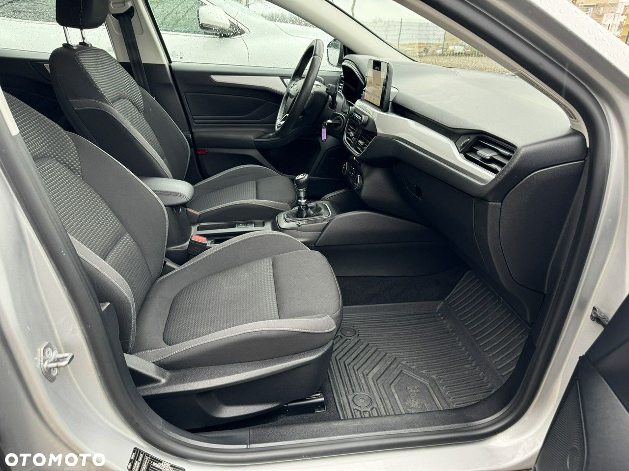 Ford Focus - 35