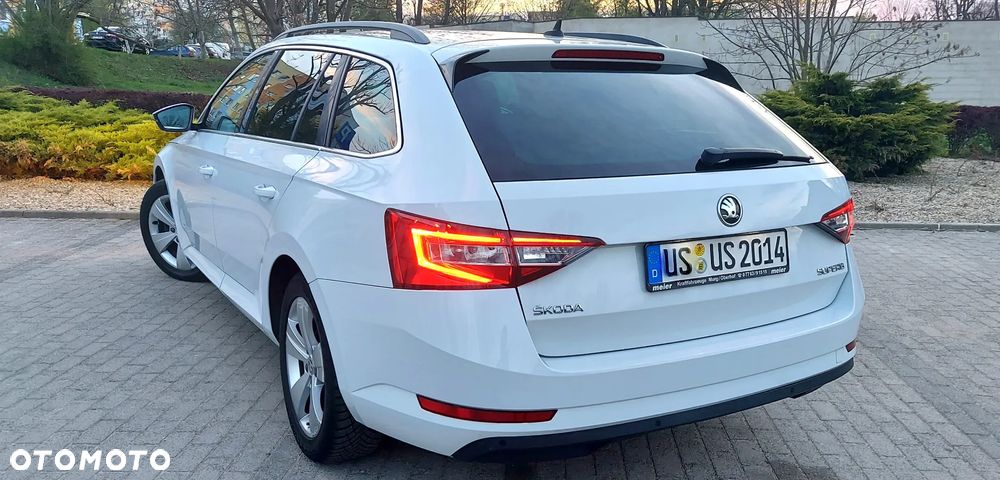 Skoda Superb 2.0 TDI Style - 11