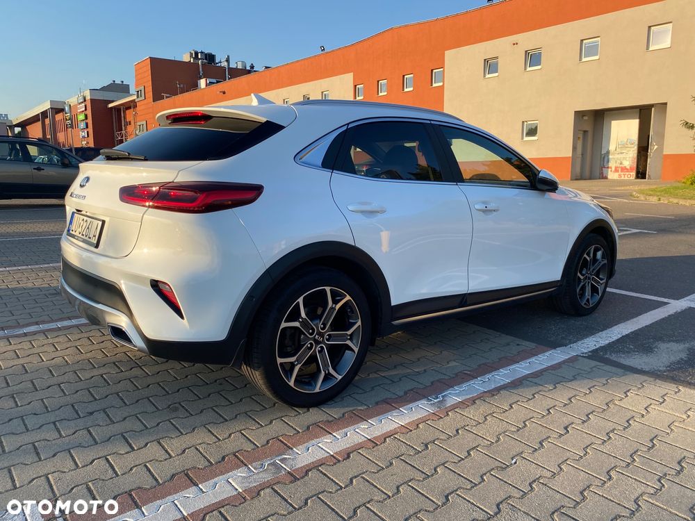 Kia XCeed 1.6 T-GDI L Business Line DCT - 6