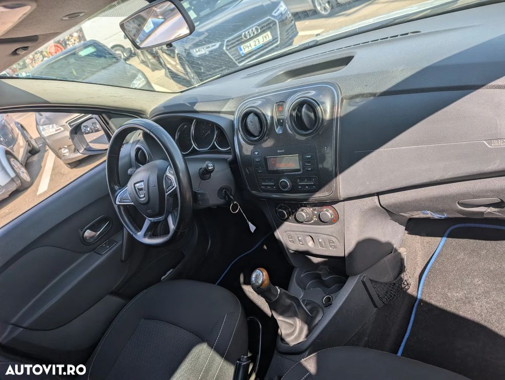 Dacia Logan MCV Blue dCi 95 Stepway - 9