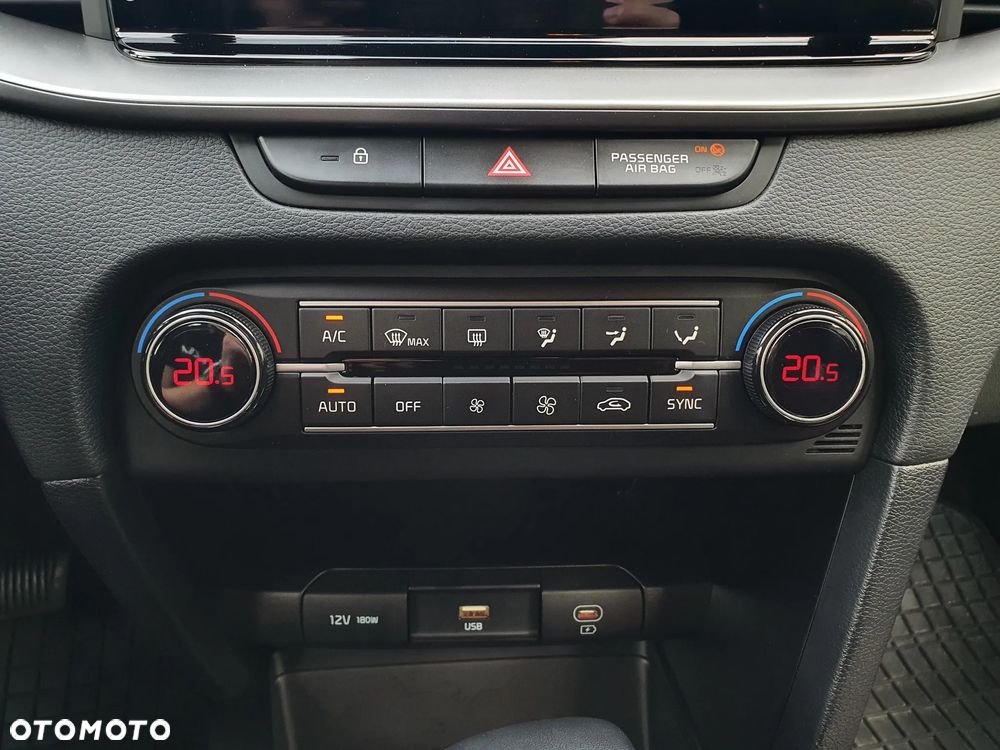 Kia XCeed 1.5 T-GDI M DCT - 38